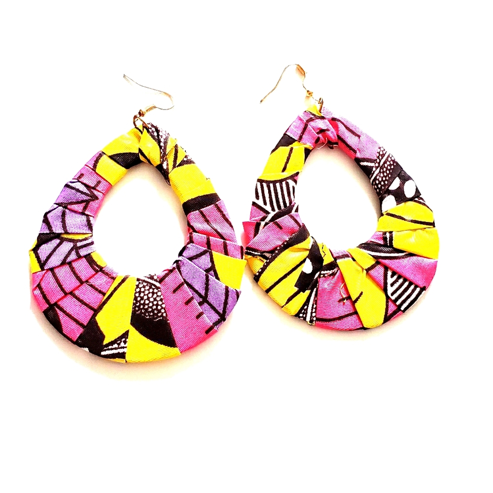 Gorgeous African print earrings!